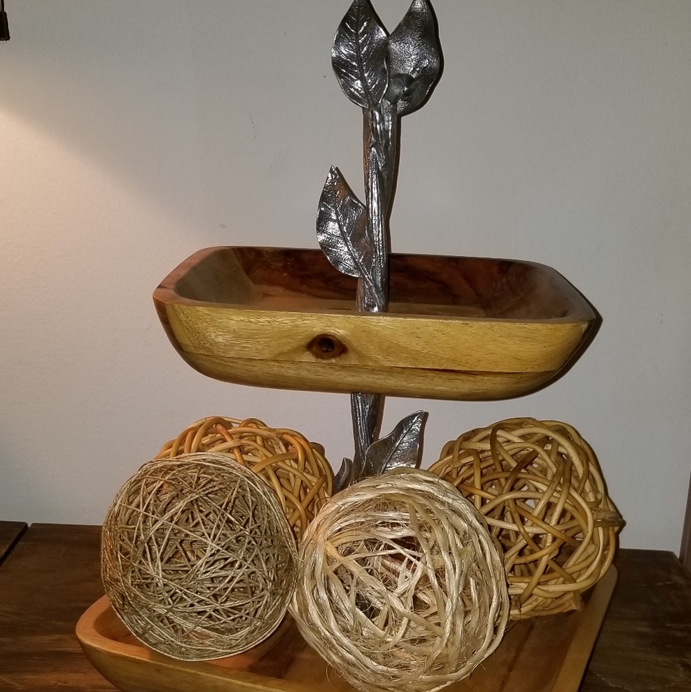 COPY - 2 tier wood tray w/ decorative spheres